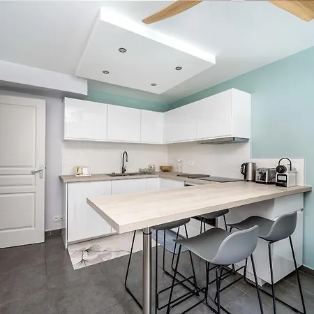 Brand New Flat Center Of Juan Les Pins 5 Min To The Beaches *