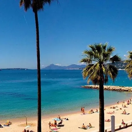 Brand New Flat Center Of Juan Les Pins 5 Min To The Beaches Διαμέρισμα Αντίμπ